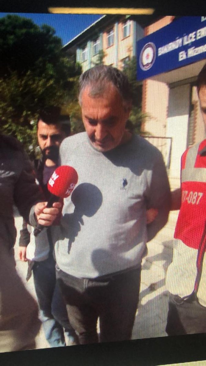 d Sevgilisini kıskanıp 85 yaşındaki komşusunu öldürdü