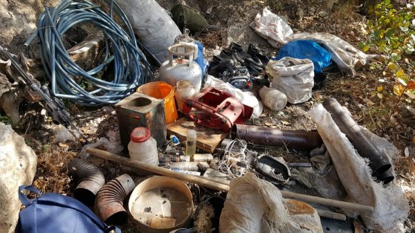 a Jandarma Erzincan'da 12 ayrı noktaya operasyon yaptı