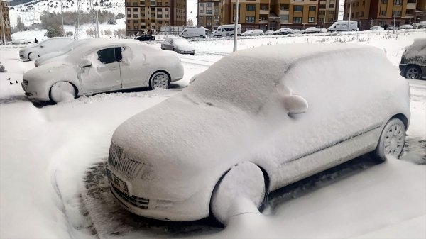 Antalya'da kasım ayı denizde geçiyor