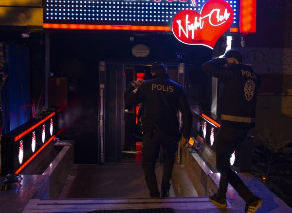 a Ankara'da eğlence mekanlarına denetim yapıldı