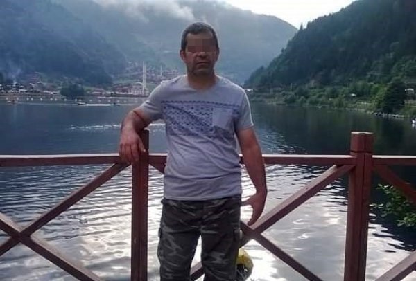 Servis bekleyen kadın eski eşi tarafından bıçaklandı