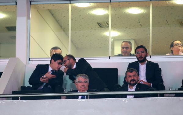 a Saadet Partisi'nde İdris Naim Şahin'e yeni görev