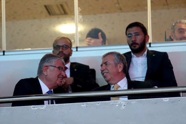 a Saadet Partisi'nde İdris Naim Şahin'e yeni görev