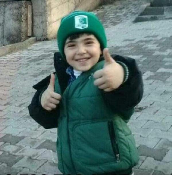 d 7 yaşındaki çocuk top oynarken kalp krizinden öldü
