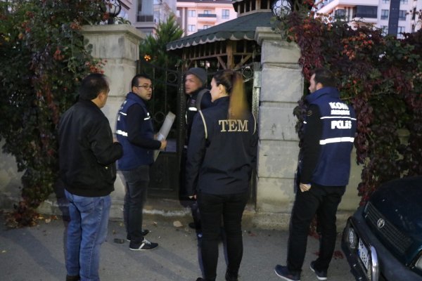 i FETÖ operasyonunda 20 adrese eş zamanlı baskın yapıldı
