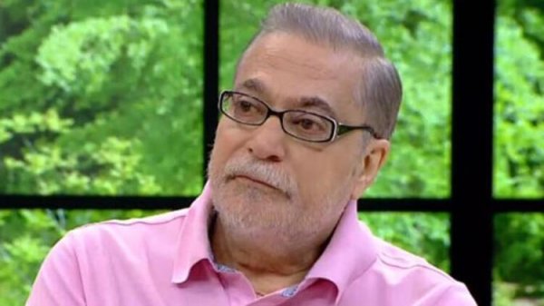 Mehmet Ali Erbil yine hastaneye kaldırıldı