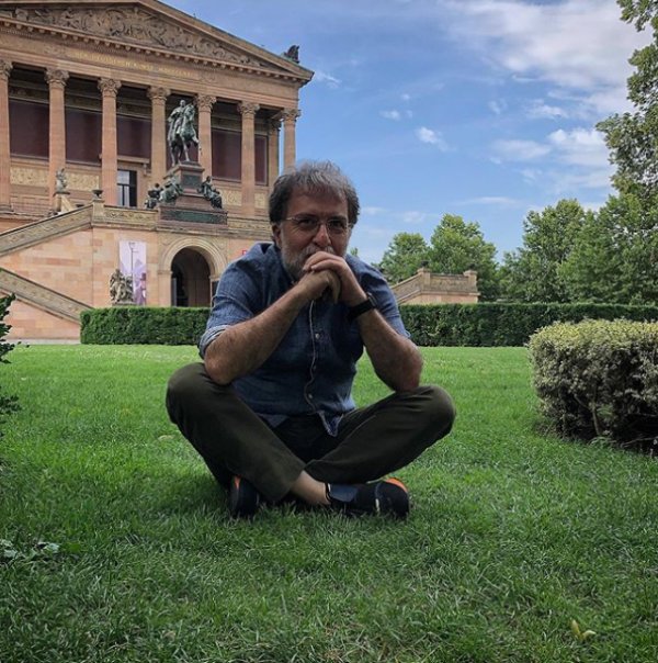 Hürriyet Gazetesi Genel Yayın Yönetmeni Ahmet Hakan biyografisi Hürriyet Gazetesi Genel Yayın Yönetmeni Ahmet Hakan biyografisi