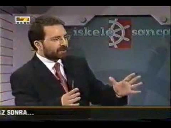 Hürriyet Gazetesi Genel Yayın Yönetmeni Ahmet Hakan biyografisi Hürriyet Gazetesi Genel Yayın Yönetmeni Ahmet Hakan biyografisi