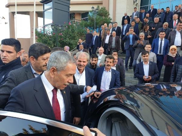 Bülent Arınç: AK Parti Türkiye'nin sigortası