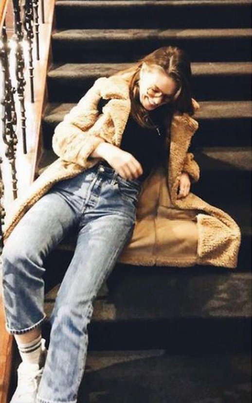 Aslı Enver'den göndermeli paylaşımlar