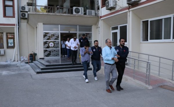 i Tefeciler vatandaşların maaşlarına haciz koydurdu