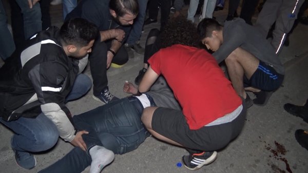 i Bursa'da otomobil ile motosiklet çarpıştı