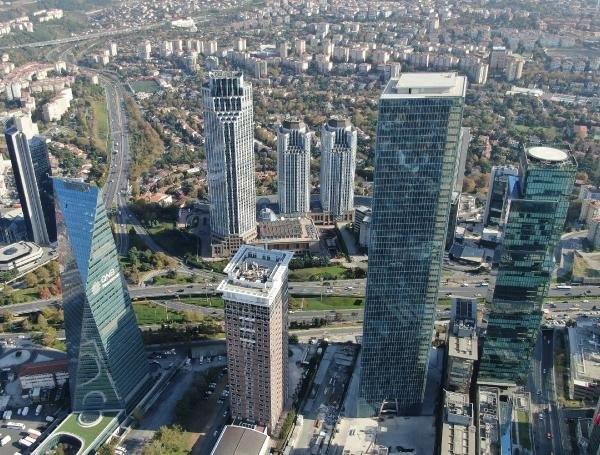 d İstanbul'un en yüksek binalarından biri satıldı