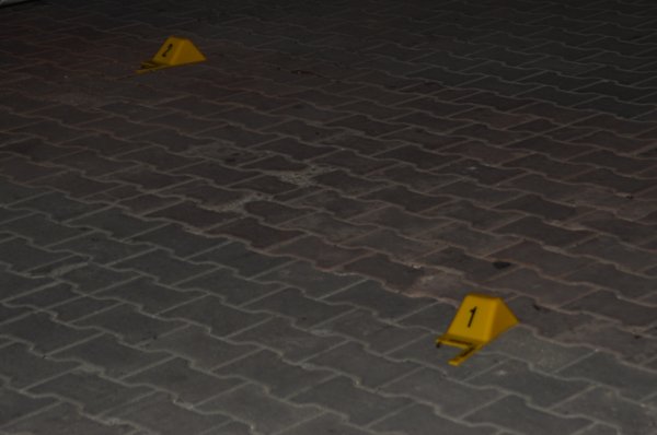 Büyükçekmece'de çıkan kavgada silahlar çekildi