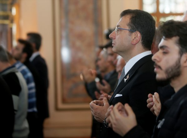 a Ekrem İmamoğlu, Atatürk için mevlit okuttu