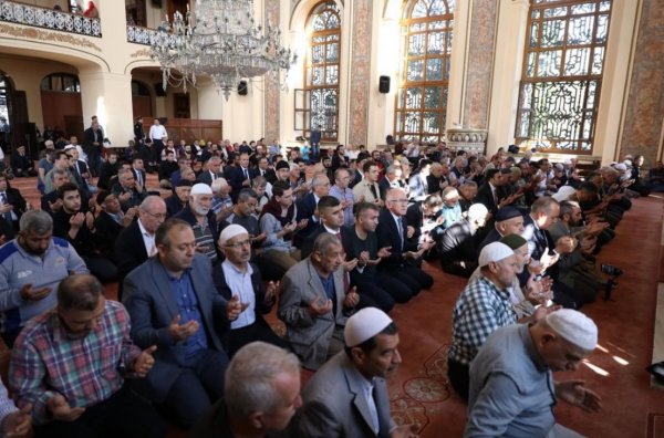 Ekrem İmamoğlu, Atatürk için mevlit okuttu