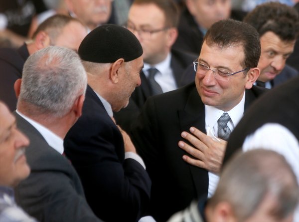 a Ekrem İmamoğlu, Atatürk için mevlit okuttu