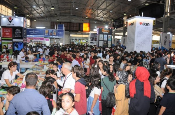 TÜYAP Kitap Fuarı sona erdi