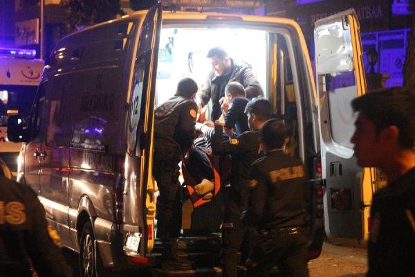 Kartal'da bir kişi ablasını, eniştesini ve yeğenini vurdu