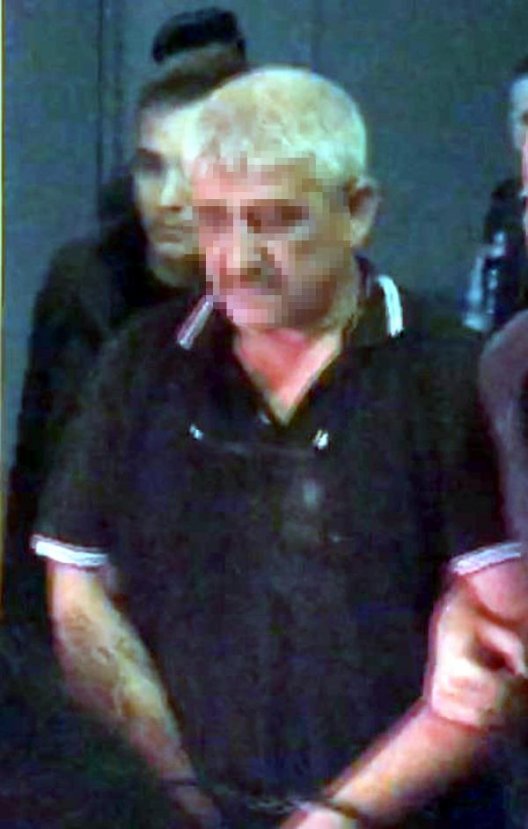 d Evden kaçtıktan sonra bulduğu kızını iki kurşunla öldürdü