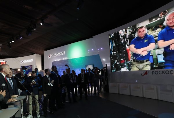 a Rusya, Türk vatandaşlarını uzaya götürecek