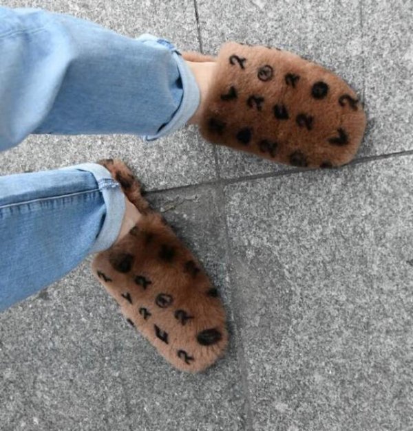 Serenay Sarıkaya da terlik modasına uydu