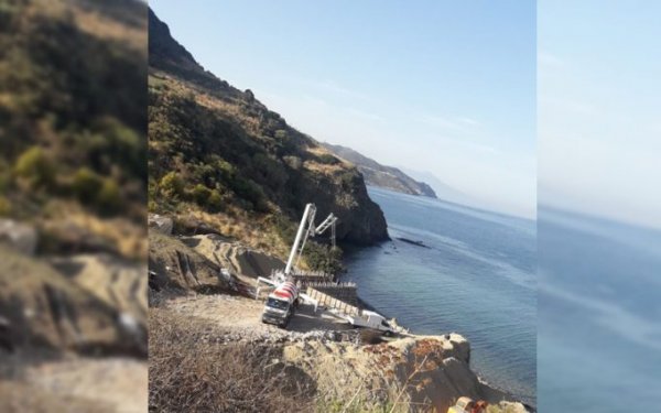 İzmir Karaburun'da doğayı katleden inşaat