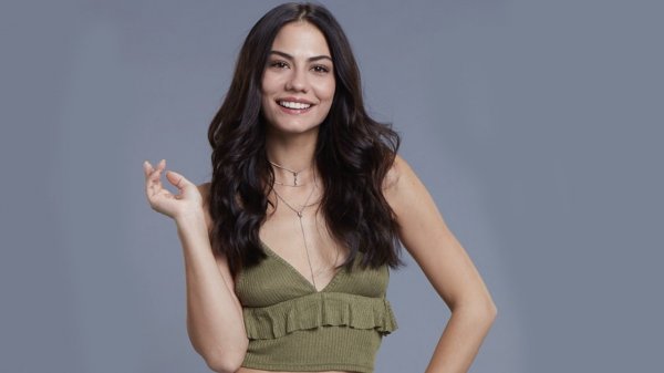 Demet Özdemir indirim iddiasını yalanladı