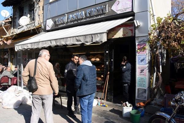 Kütahya'da bir kişi eski eşini ve fırıncıyı vurdu