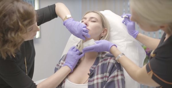 Şeyma Subaşı gıdısını aldırdı