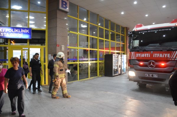 i Bakırköy Eğitim ve Araştırma Hastanesi'nde yangın çıktı