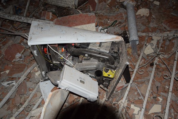 Ocağı tamir etmeye geldi, gaz kaçağını çakmakla kontrol etti