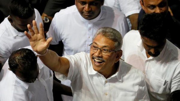 Sri Lanka Cumhurbaşkanı, kardeşini geçici başbakan olarak atadı
