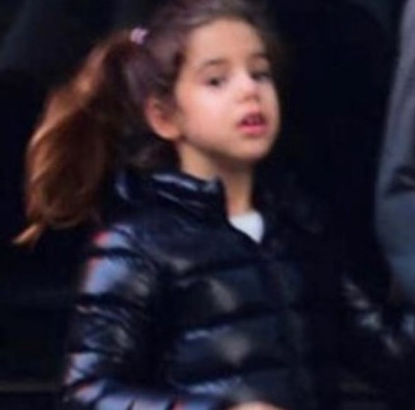 Ebru Gündeş'in kızı büyüdü