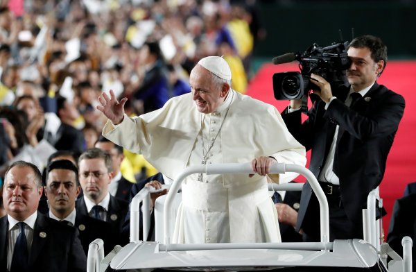 r Papa, 38 yıl sonra Tokyo'da