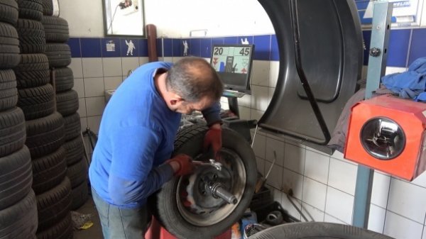 i Kış lastiği uygulaması yaklaşıyor