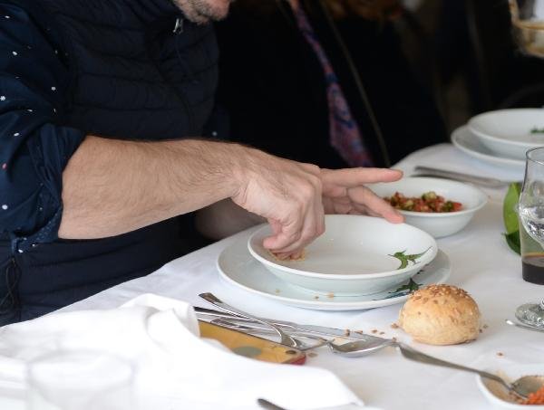 d Dünyaca ünlü şefler şırdanı tattı