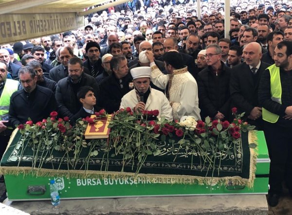 ABD'de ölen sahte peygamber Bursa'ya gömüldü