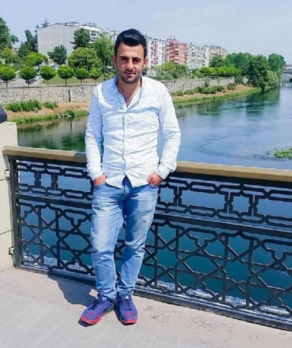 d Asker eğlencesi, maganda kurşunu ile kana bulandı