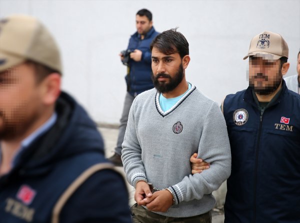 a YPG'li terörist, Adana'daki bombayı Suriye'den patlattı