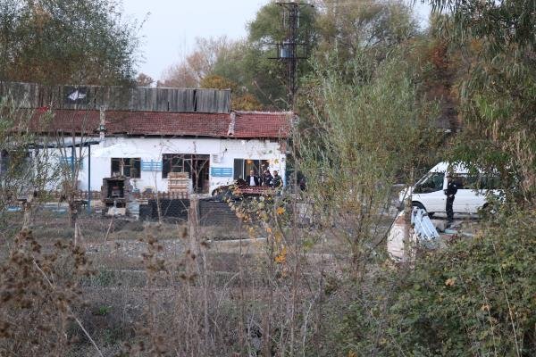 d Denizli'de acil tıp teknisyeni ceset gömerken yakalandı