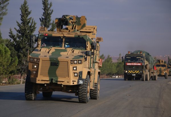 a TSK'dan İdlib'deki gözlem noktalarına takviye