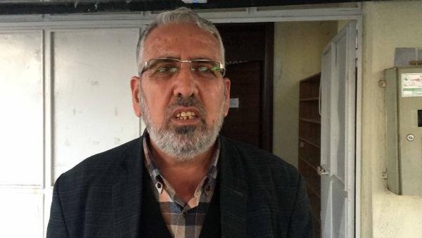 d Camide namaz kılan hırsız, telefonu alıp kaçtı