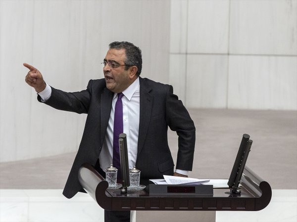 Meclis'te Alevi tartışması