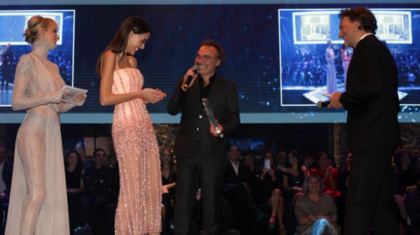 Mirgün Cabas'tan Didem Soydan'a iltifat