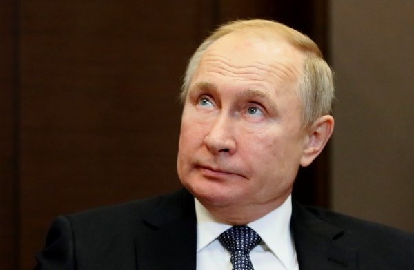 r Putin: Bulgaristan, TürkAkım'ı geciktiriyor