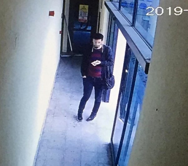 i Amatör futbolcu spor kulüplerini soydu