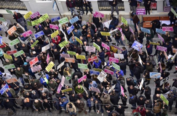 CHP’den tekelcilere destek
