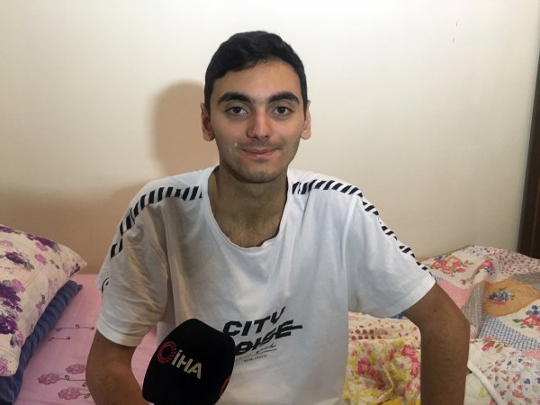 i Telefonla konuşurken vurulan genç isyanda