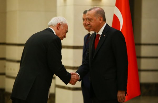 i Cumhurbaşkanı Erdoğan Yunan Büyükelçi'yi kabul etti